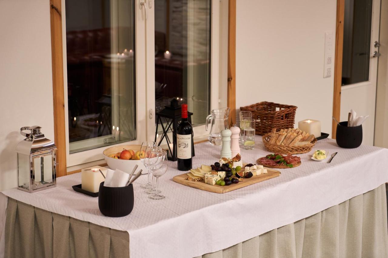 Hotel Villa Molnby Porvoo Bagian luar foto
