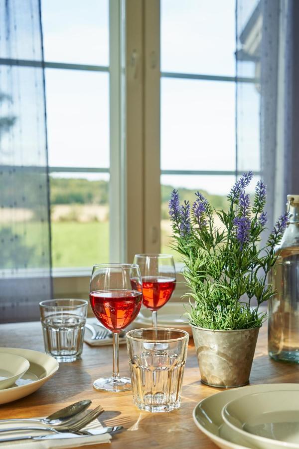 Hotel Villa Molnby Porvoo Bagian luar foto